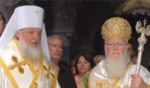 Între Moscova şi Constantinopol: ortodoxia multi sau acefală?